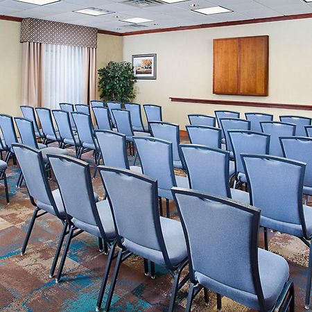Hampton Inn & Suites - Мансфилд Экстерьер фото