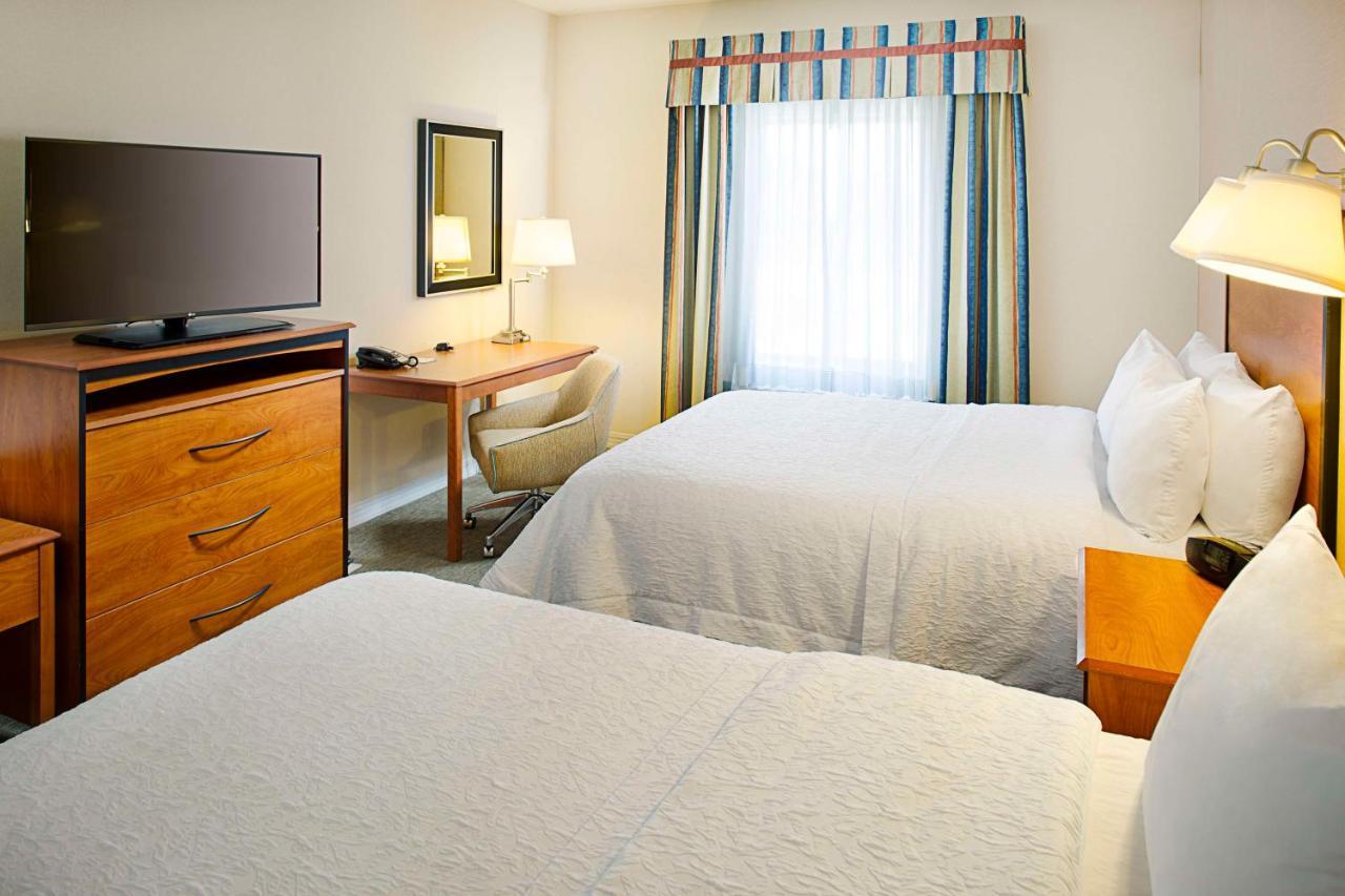 Hampton Inn & Suites - Мансфилд Экстерьер фото