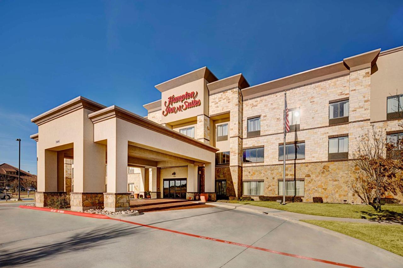 Hampton Inn & Suites - Мансфилд Экстерьер фото