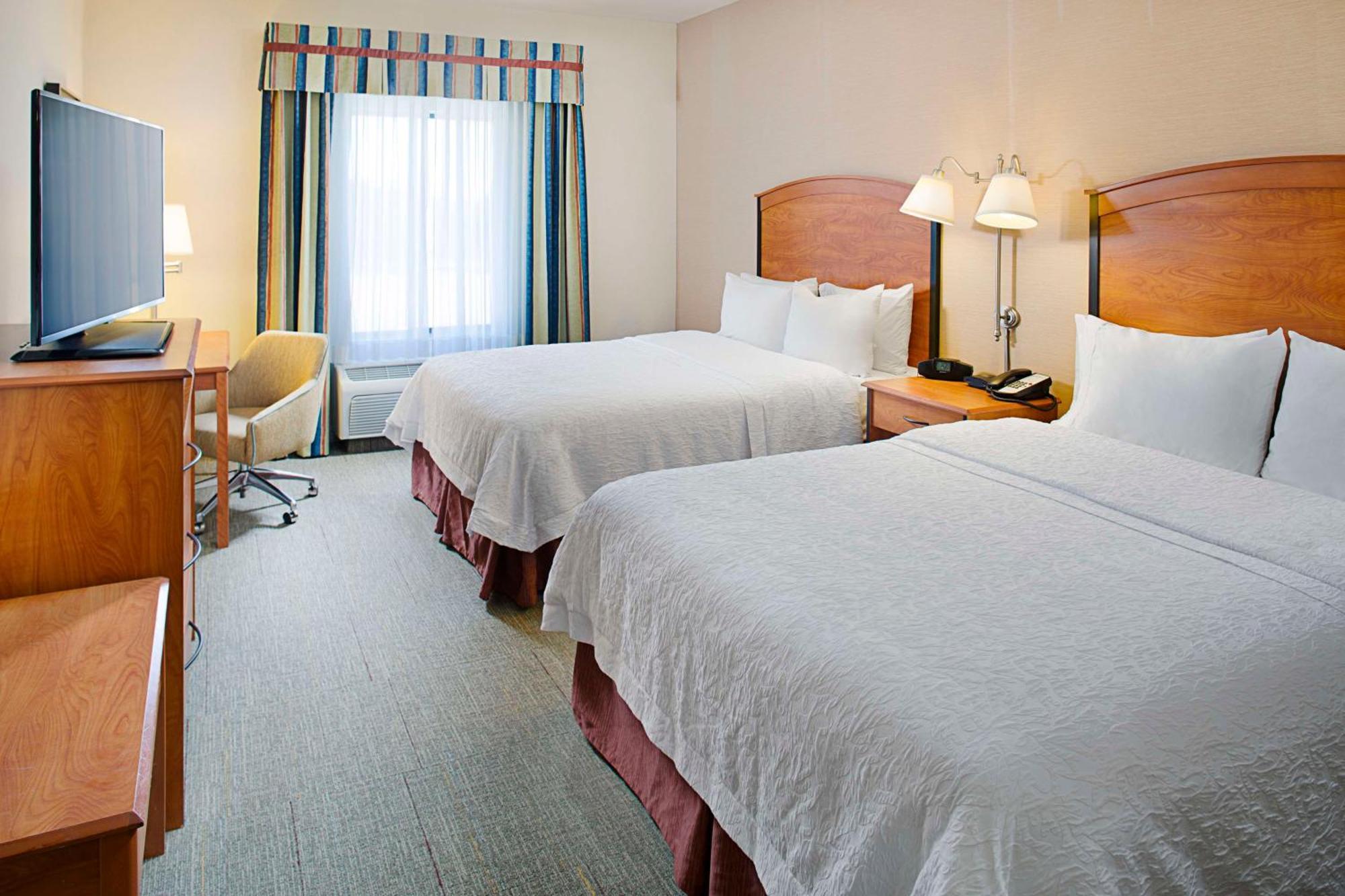 Hampton Inn & Suites - Мансфилд Экстерьер фото